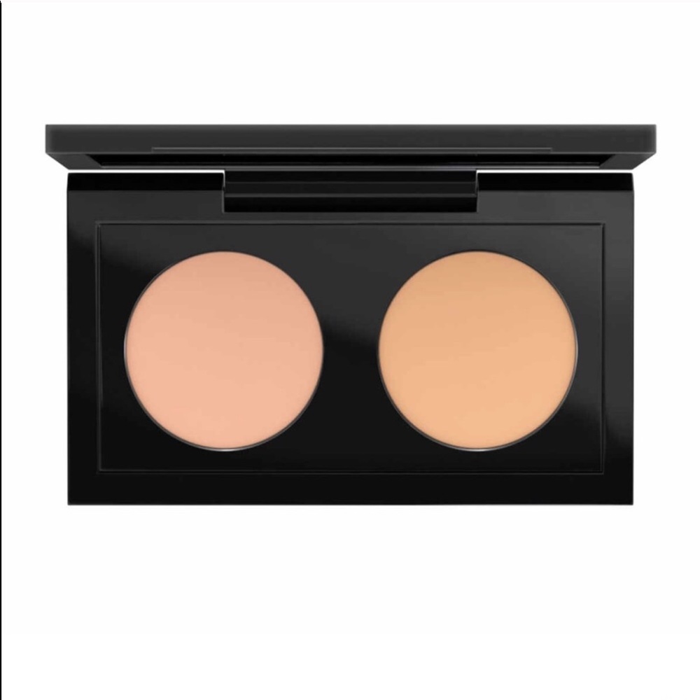 MAC COSMETICS Studio Finis Concealer Duo NW20-NC25